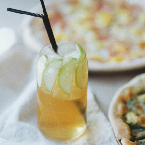 Äppelmimosa
