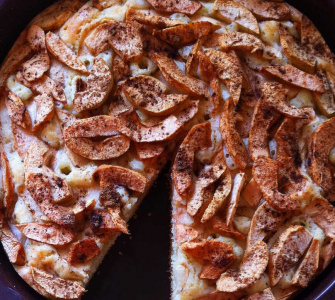 Äppelkaka med mandelmjöl