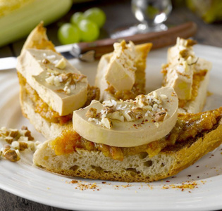 Gåslever på rostat bröd