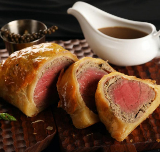 Beef Wellington med sauterad svamp