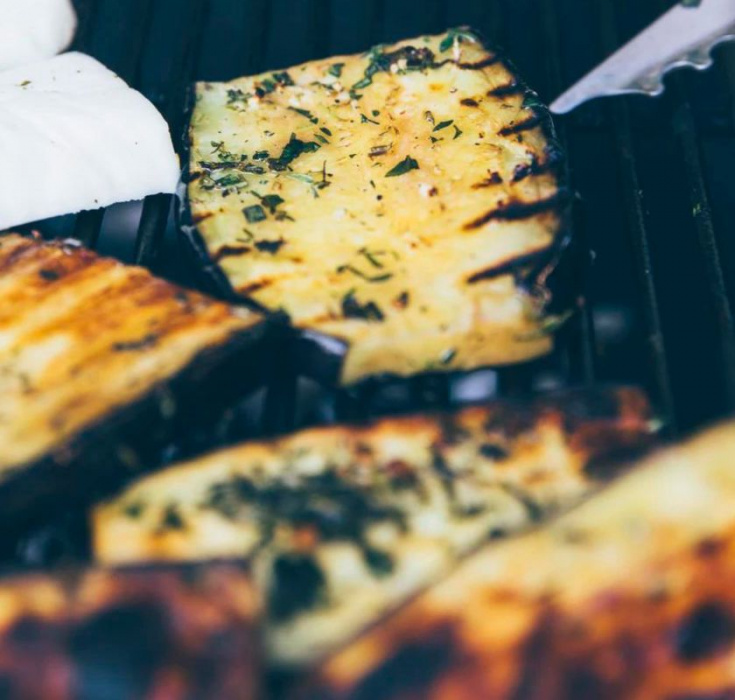 Grillad aubergine med Miso & Doenjang