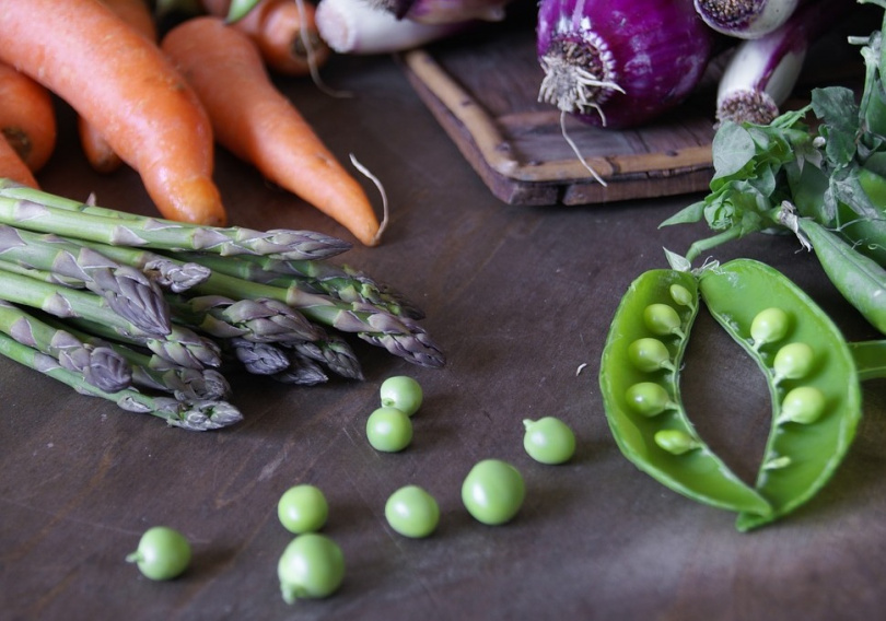 Vår-pasta med sparris & parmesan
