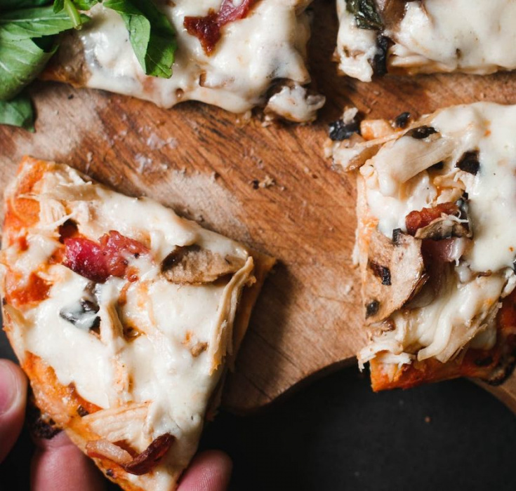 Vegansk pizza med jackfruit