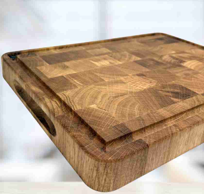 Sk�rbr�da i ek av �ndtr� med sk�ra 40x30 cm