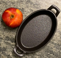 Minipanna i gjutjrn oval mindre Pillivuyt 