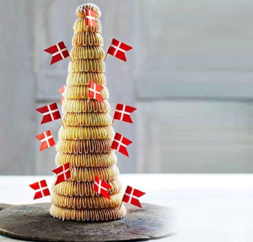 kranskaka spritsa med tyll fr�n Freaky Kitchen