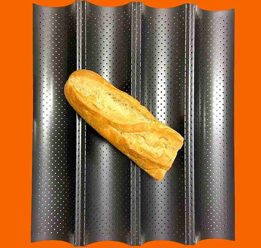  Baguettepl�t f�r 4 br�d med en halv baguette