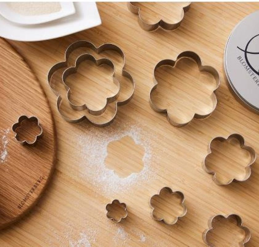 Blomsterbergs blomma, sl�t utstickare 9 delar 