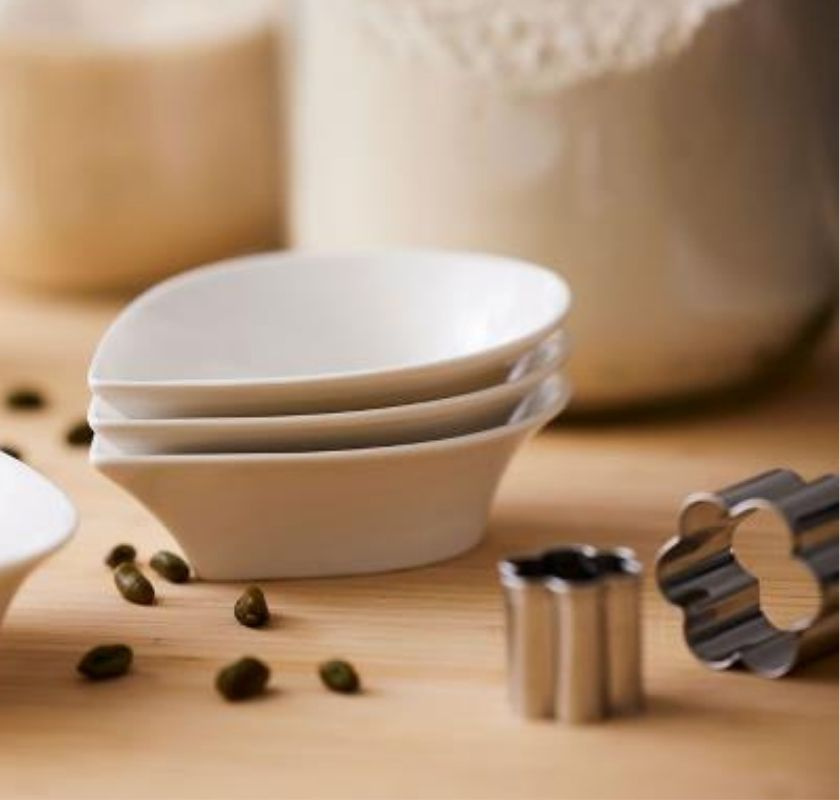 Kakstansar 9st blomma och sk�lar p� bakbord