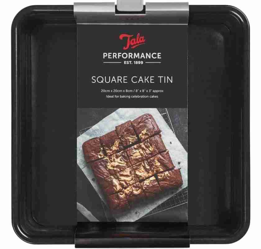 Fyrkantig bakform med l�stagbar botten Tala