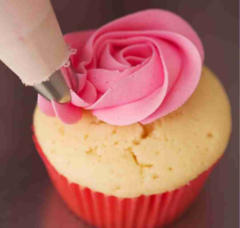 Tala Food Piping Set - Spritsset med 3 stora tyllar och spritsp�se spritsar cup cake