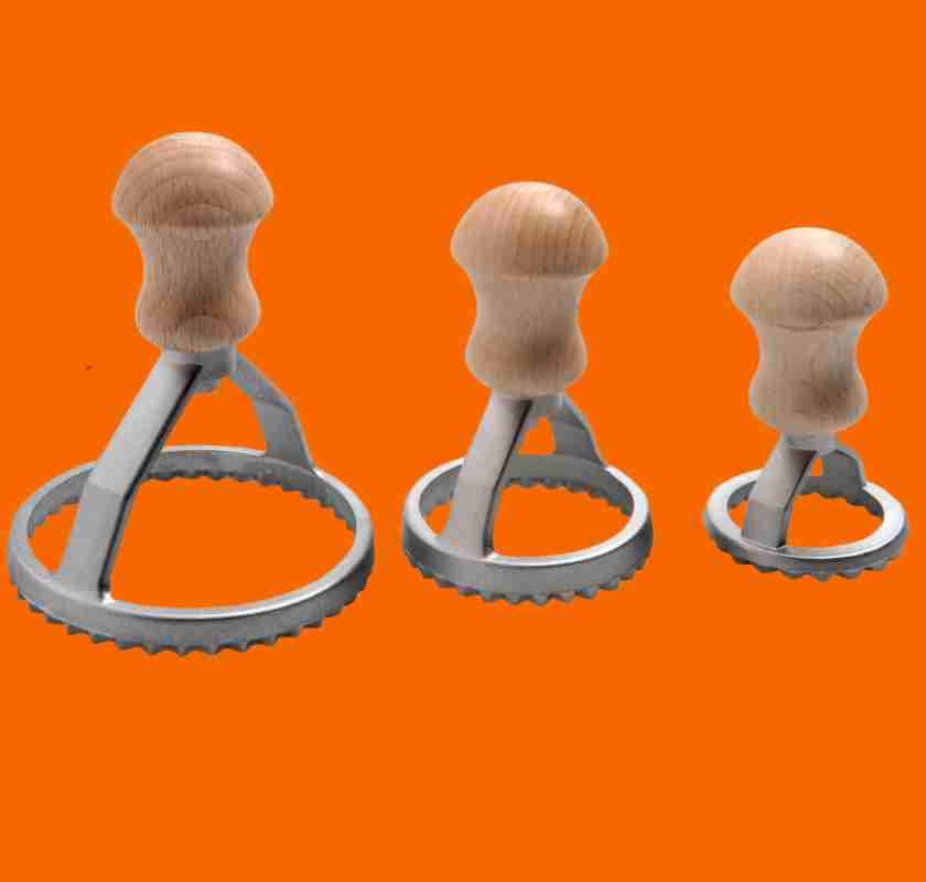 Raviolistans rund 3 runda i olika storlek