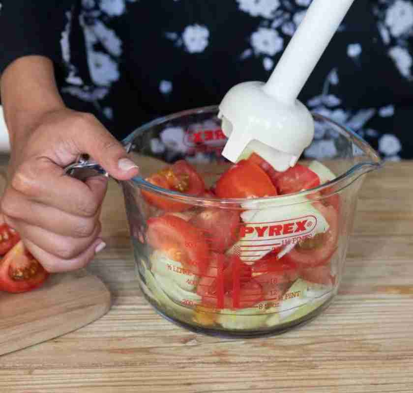 Pyrex literm�tt i tjockt glas, mixar gr�nsaker