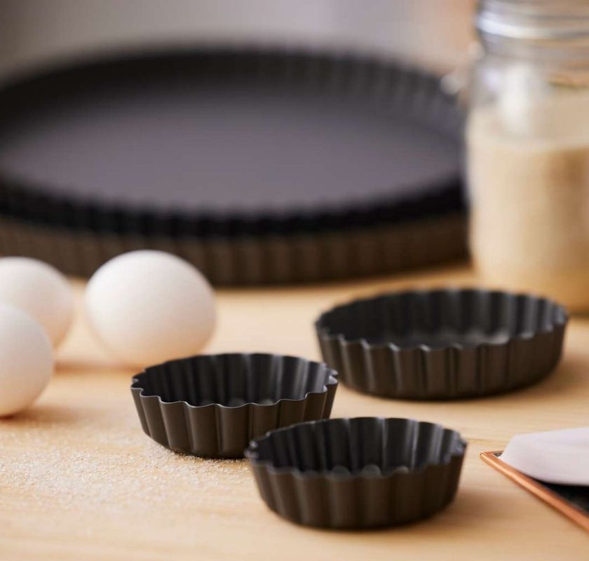 Pajform med l�s botten flera storlekar Blomsterberg