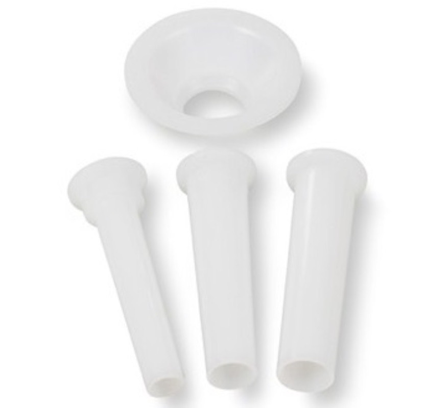 Korvhorn eller korvr�r i set med 3 storlekar till kvarn nr 8 p� FreakyKitchen