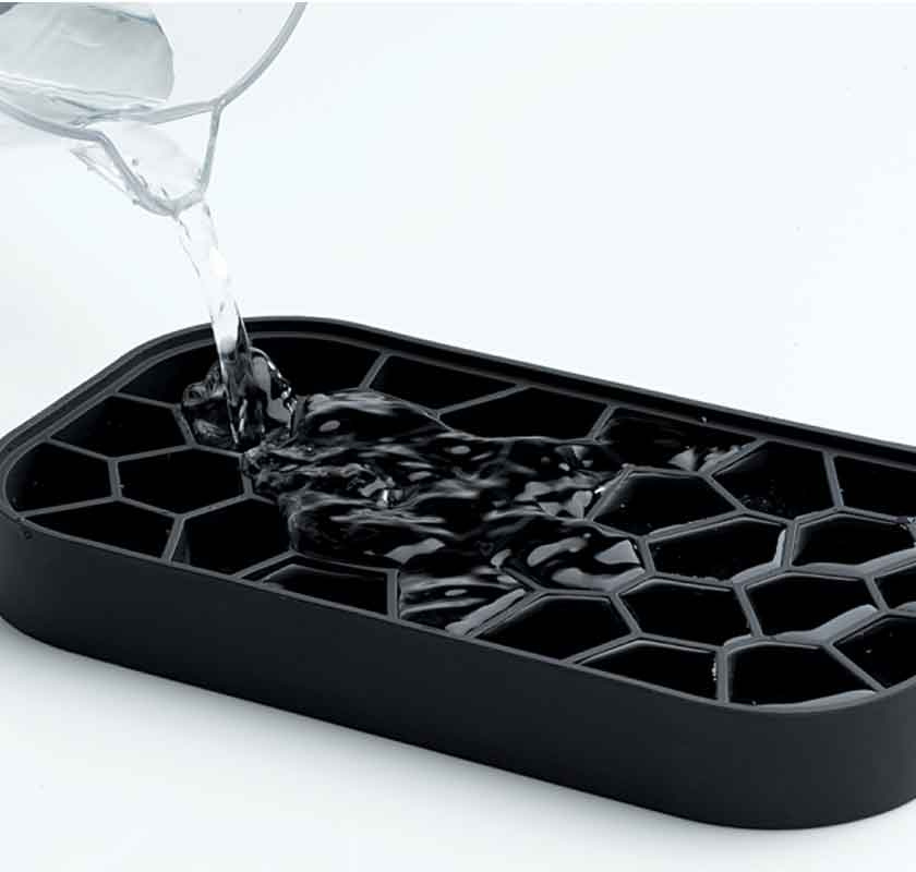 Isbox fr�n L�ku� svart