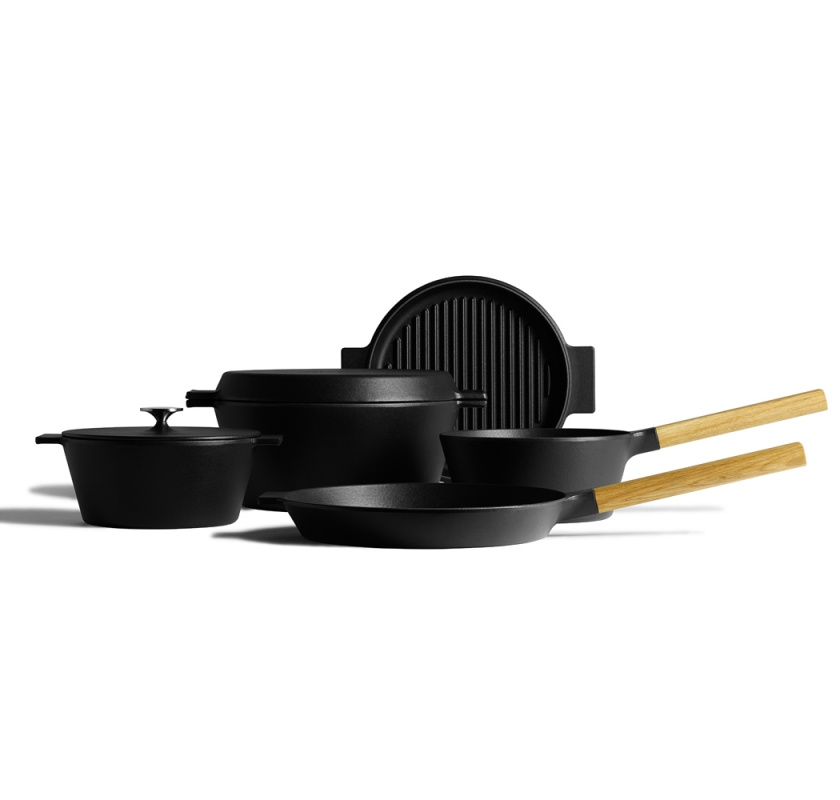 Gjutj�rnsgryta med lock 4,6 liter Mors� UTG�TT