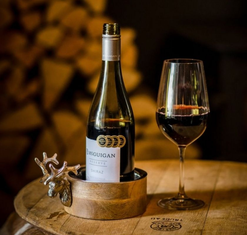 Flaskh�llare med horn p� Freakykitchen