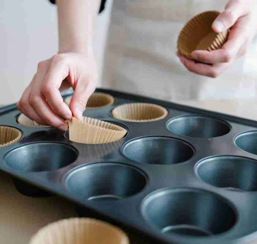  Muffinsform 12 h�l kl�s med pappersformar