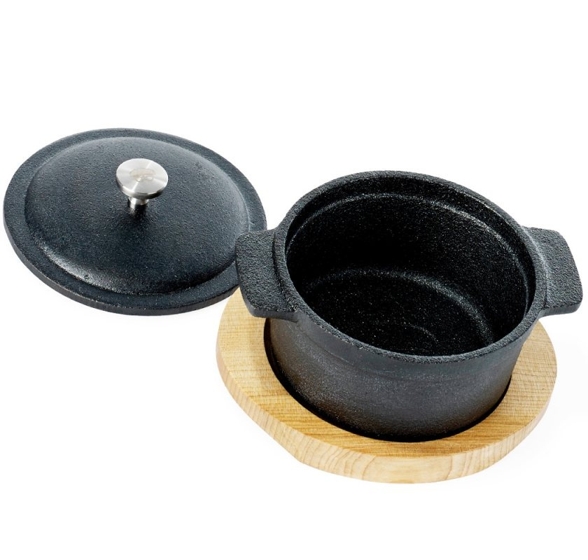 Minigryta gjutj�rn med �ppnat lock