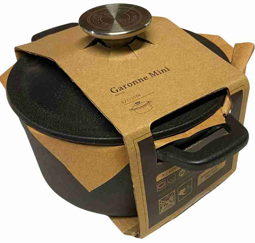 Minigryta gjutj�rn snett fr�n sidan