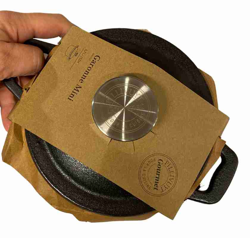 Hand h�ller Minigryta gjutj�rn Garonne Mini fr�n Pillivuyt