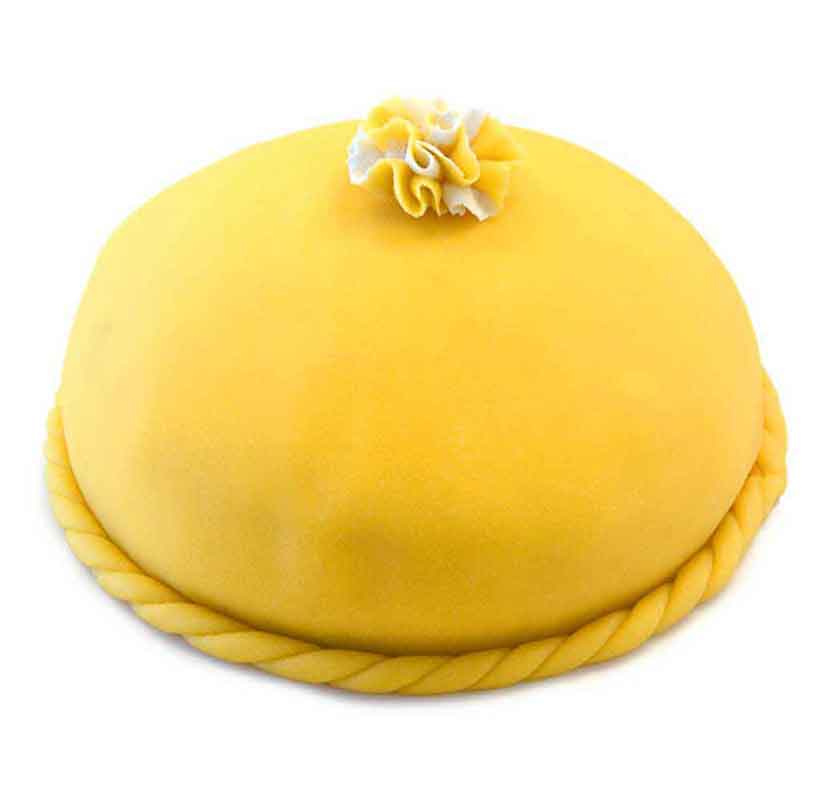 Gul marsipant�rta med diplom marzipan fr�n Kobia