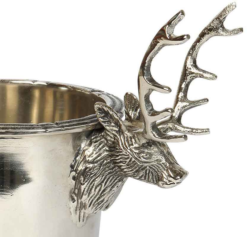 Hjort eller ren p� vinkylare