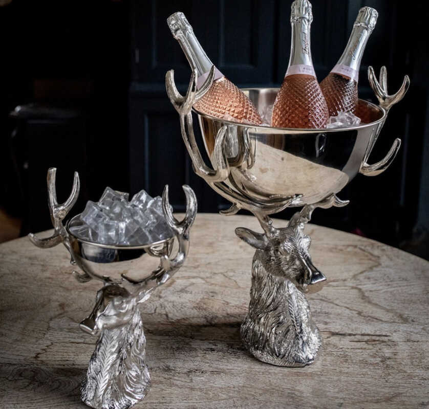 Sk�l p� hjorthuvud x-small