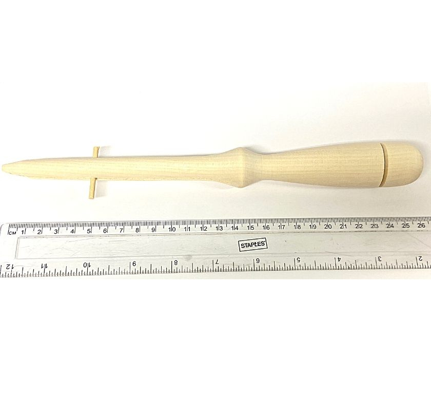 Rullr�nsformare i tr� och linjal m�ter ca 26 cm