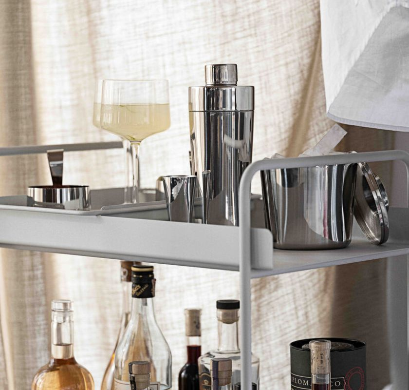 Barset med cocktail-shaker och tillbeh�r