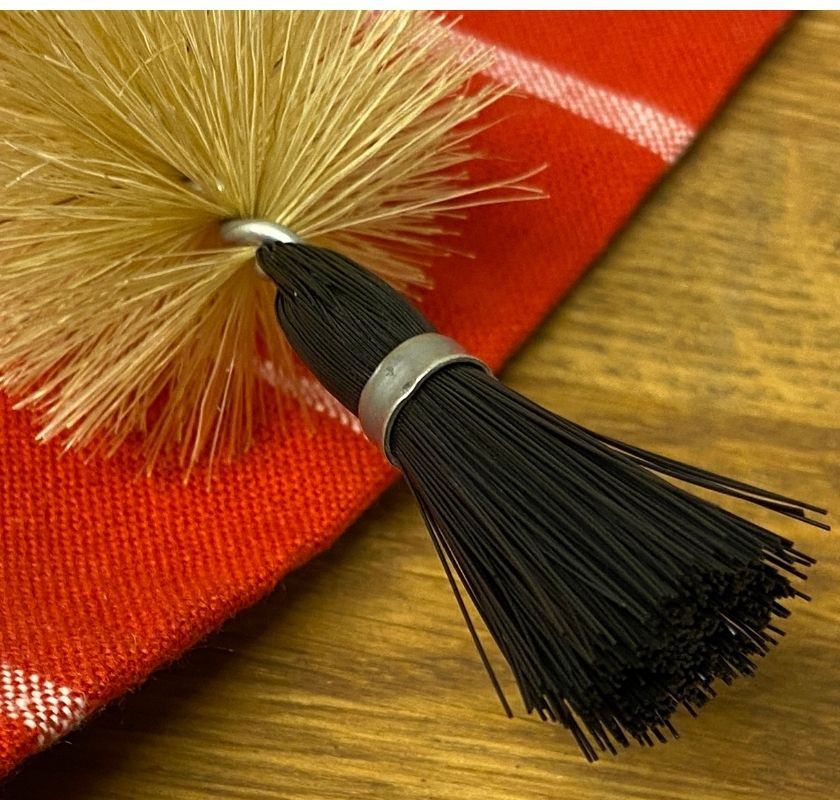 Flaskborste med tofs av naturborst 5cm