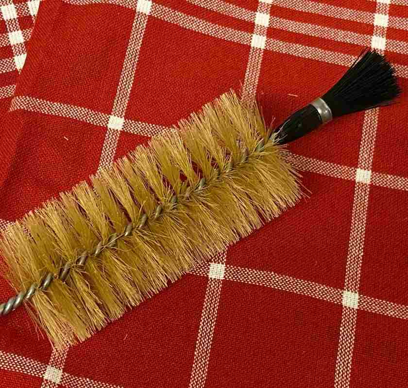 Flaskborste med tofs av naturborst 5cm