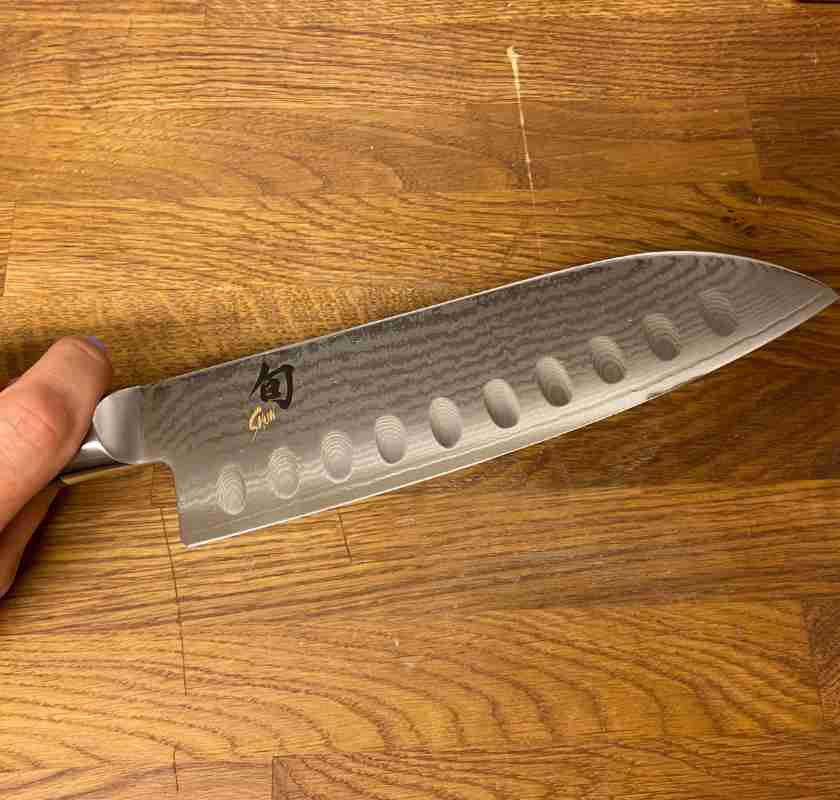 Hand h�ller antokukniv KAI Shun Classic 18 cm olivslipad