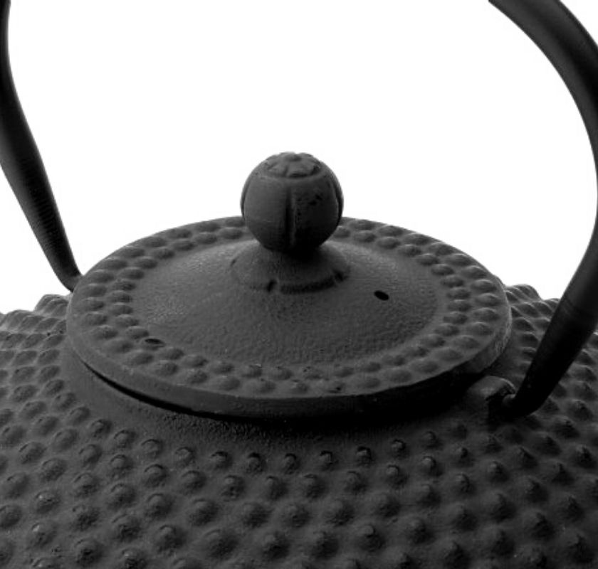 Tekanna japansk svart i gjutj�rn