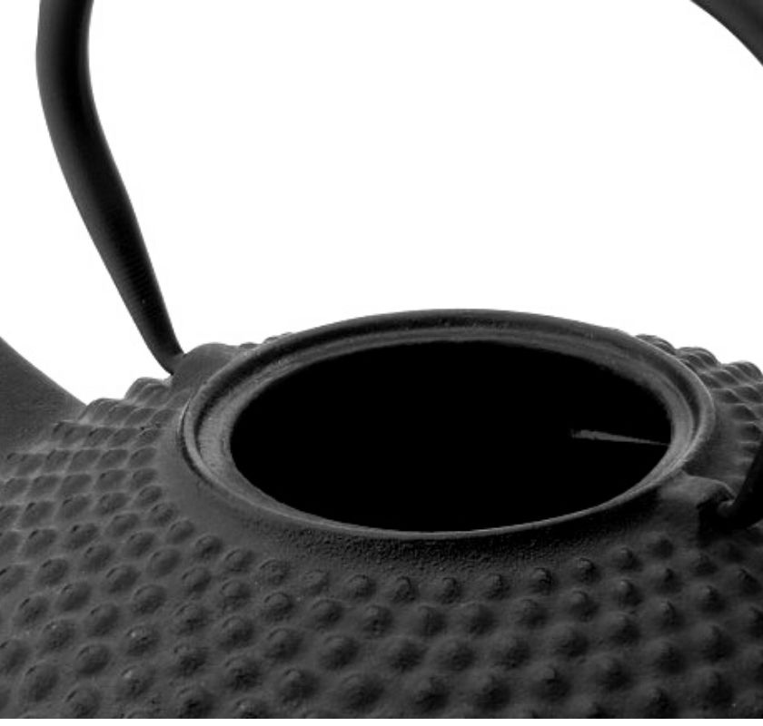 Tekanna japansk svart i gjutj�rn