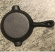 Minipanna i gjutjärn med pip Minipanna i gjutjärn med pip