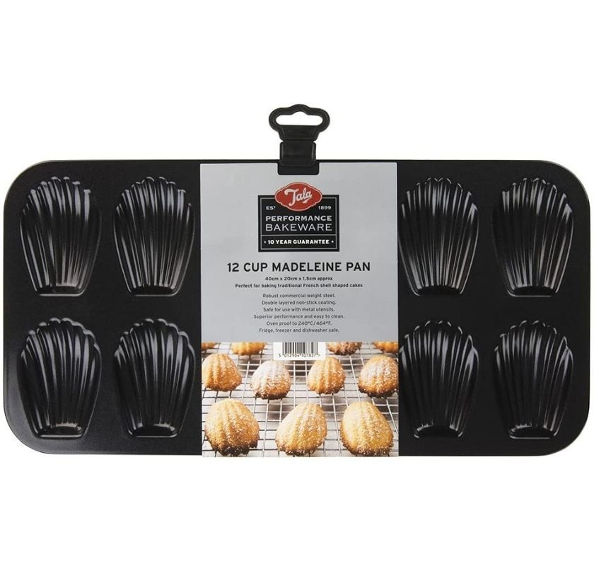 madeleinekaksform i f�rpackning 