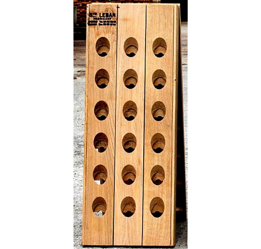 Champagnest�ll i ek Pupitre f�r 36 flaskor natur