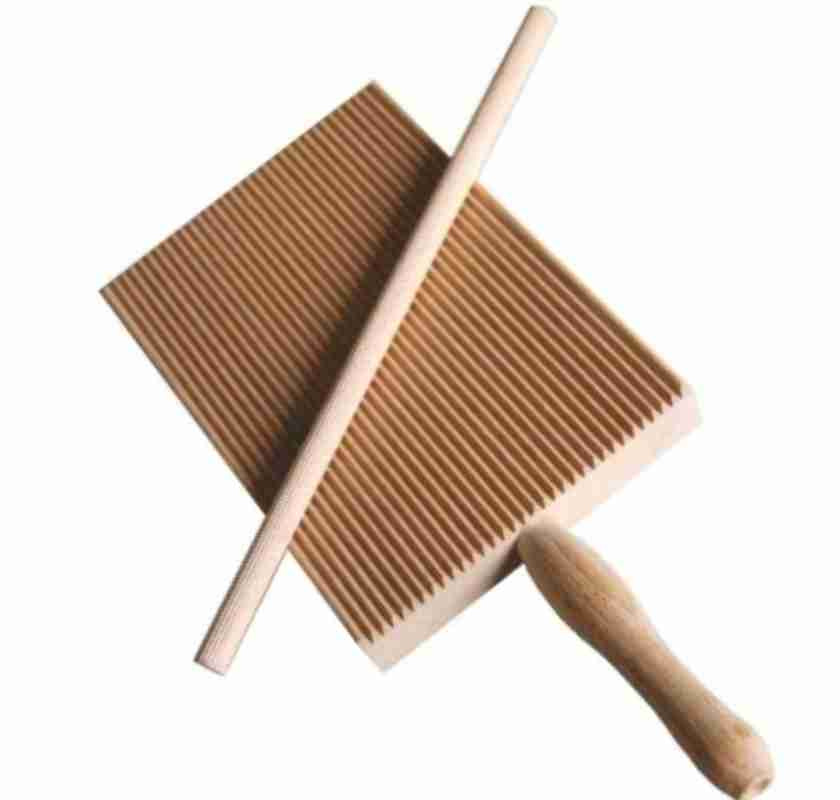 Garganelli- & Gnocchibr�da i tr� med pinne