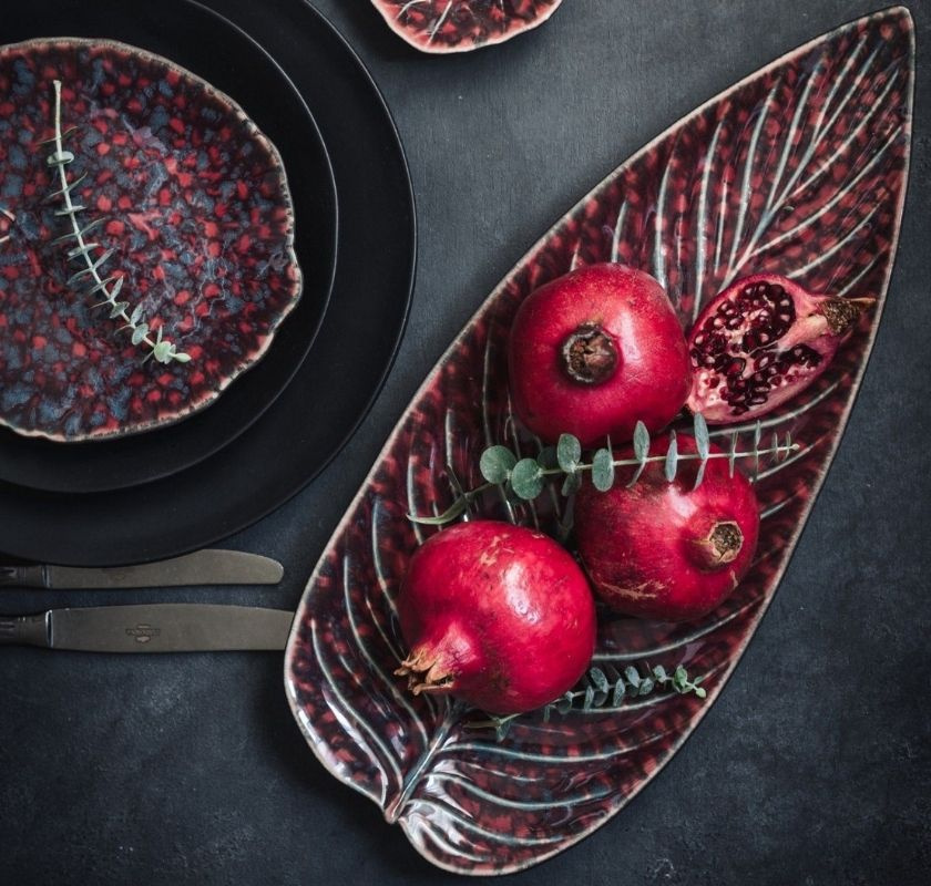 Fat I bladform med granat�pplen costa nova riviera