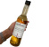 Champagnevinäger French Gourmet Champagnevinäger, flaska hållen i hand