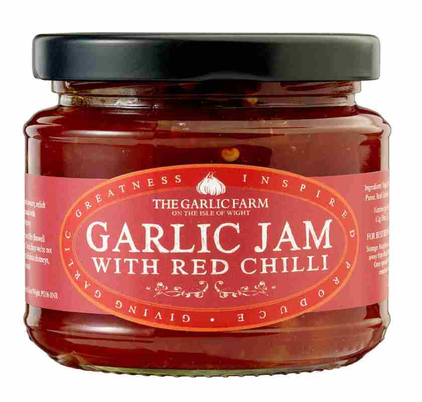 garlic jam I glasburk med r�d etikett