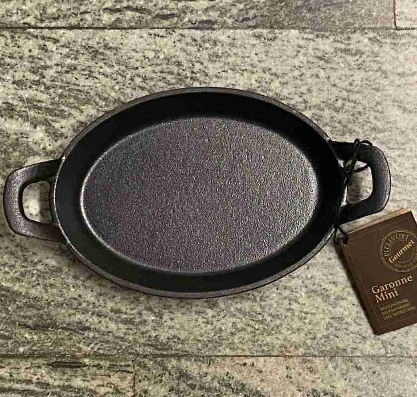 Minipanna oval i gjutj�rn Pillivuyt