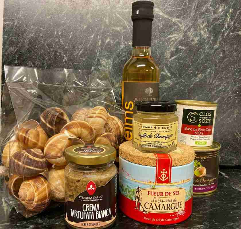 sniglar, g�slever mm i en finsmakarkit fr�n Freaky Kitchen