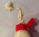 Tunn strle med locket eller munstycket p Kewpie japansk majo i mjuk flaska