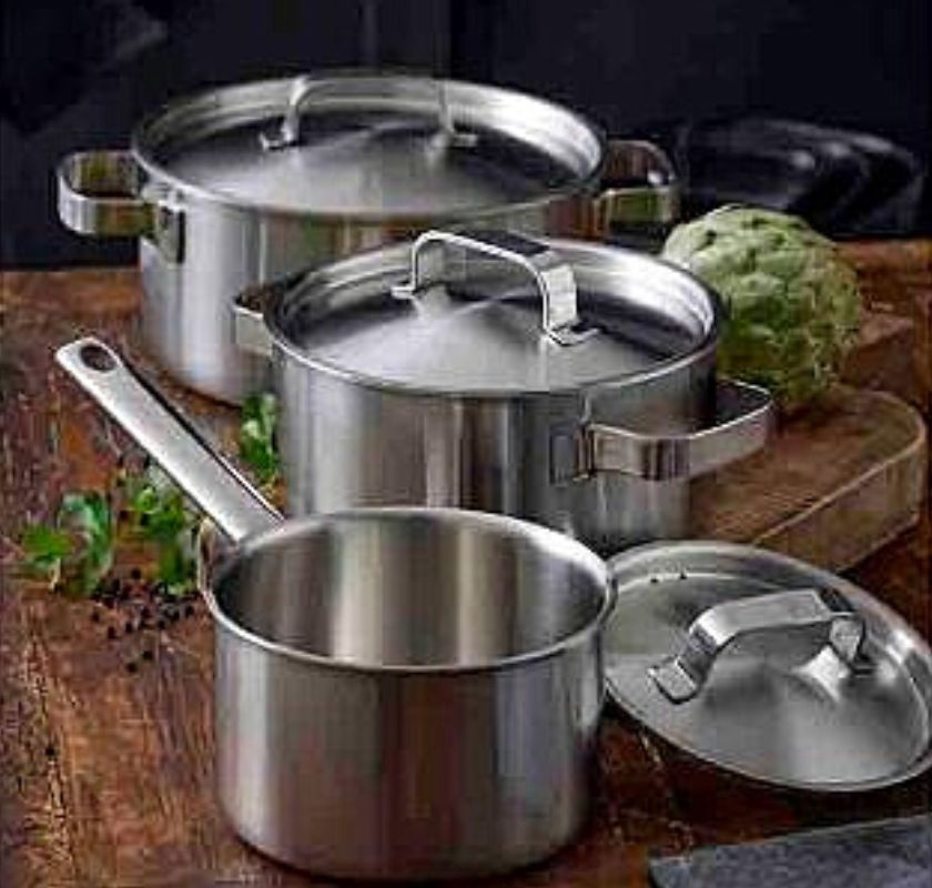 grytor 3 olika i st�l med lock