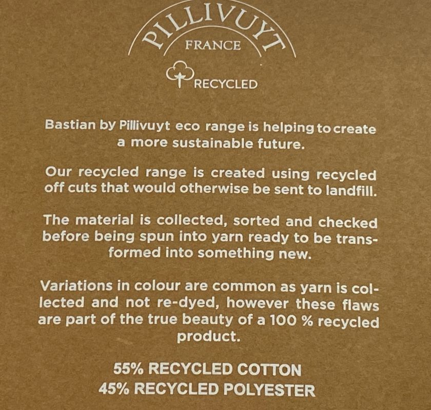 F�rkl�de, grytlappar, k�kshanddukar i set gr�tt UTG�TT