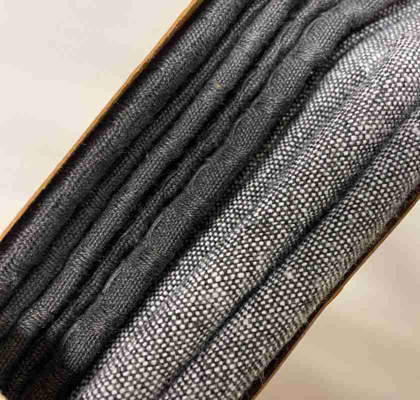 F�rkl�de, grytlappar, k�kshanddukar i set gr�tt UTG�TT