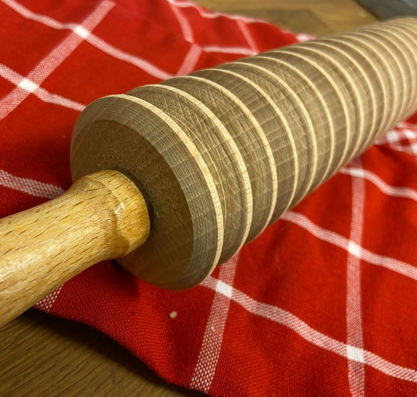 Randkavel i tr� med breda sp�r